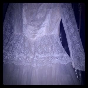 Vintage wedding dress